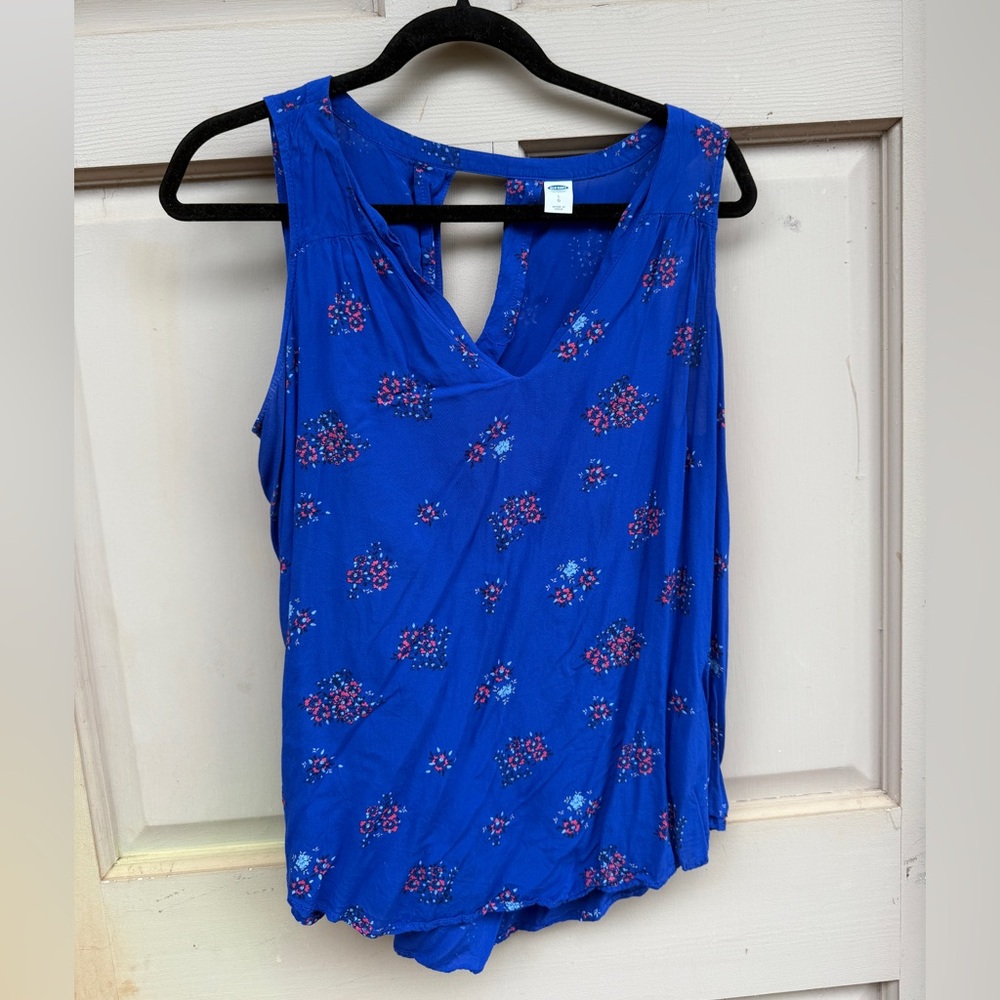 ⭐️striking cobalt blue tank top